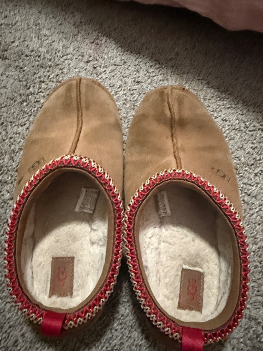UGG Women's Tan Suede Slip-On Slippers with Red Trim